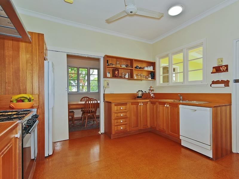 232 Edinburgh Castle Road, Wavell Heights QLD 4012