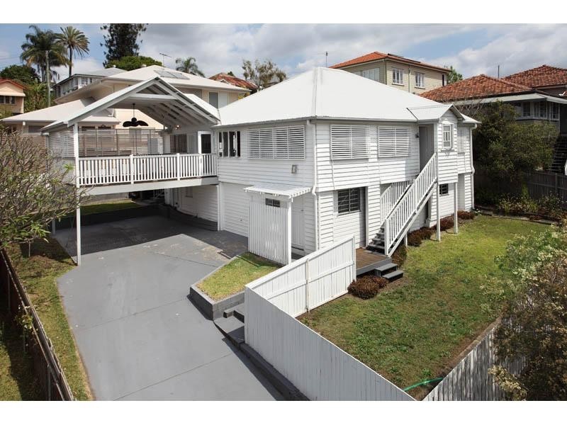 64 Maygar Street, Windsor QLD 4030