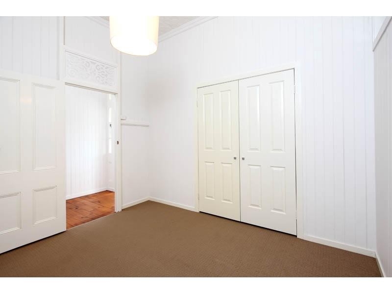 64 Maygar Street, Windsor QLD 4030