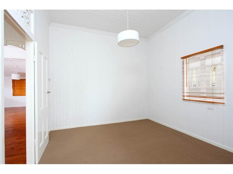 64 Maygar Street, Windsor QLD 4030