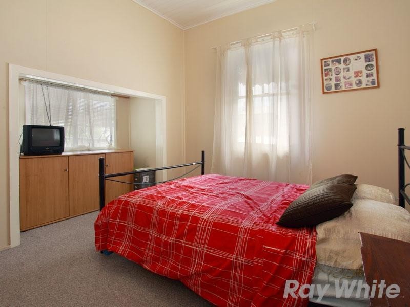 18 Keith Street, Clayfield QLD 4011