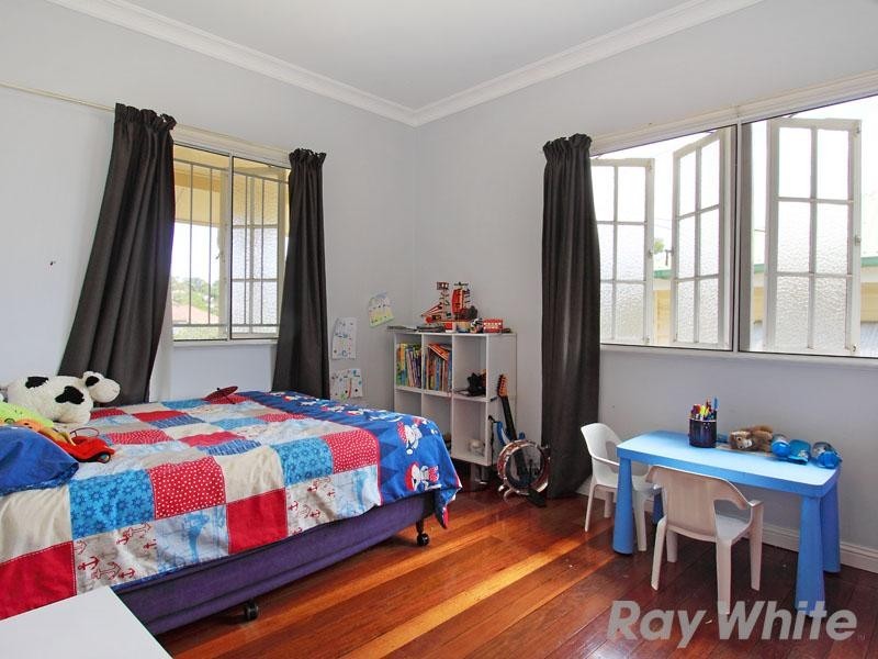 46 Evans Street, Kedron QLD 4031