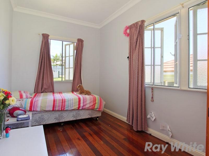 46 Evans Street, Kedron QLD 4031