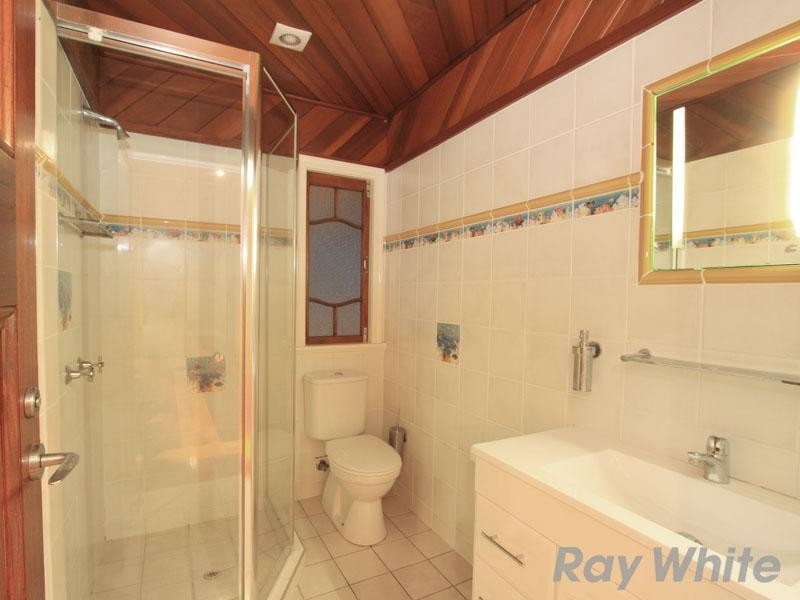 8 Johnston Street, Gordon Park QLD 4031