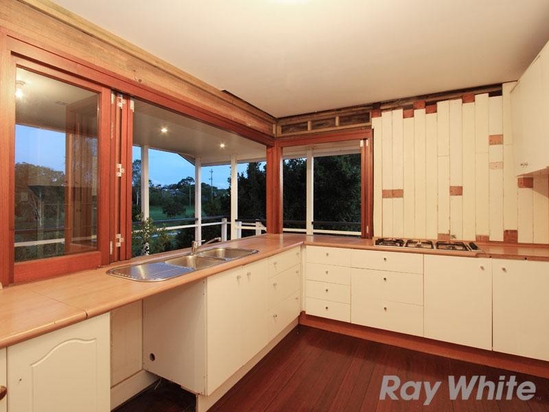 8 Johnston Street, Gordon Park QLD 4031