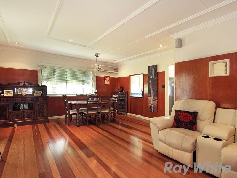 35 Sheehy Street, Stafford QLD 4053