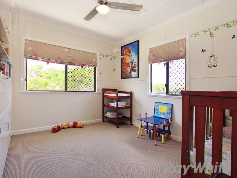 35 Sheehy Street, Stafford QLD 4053