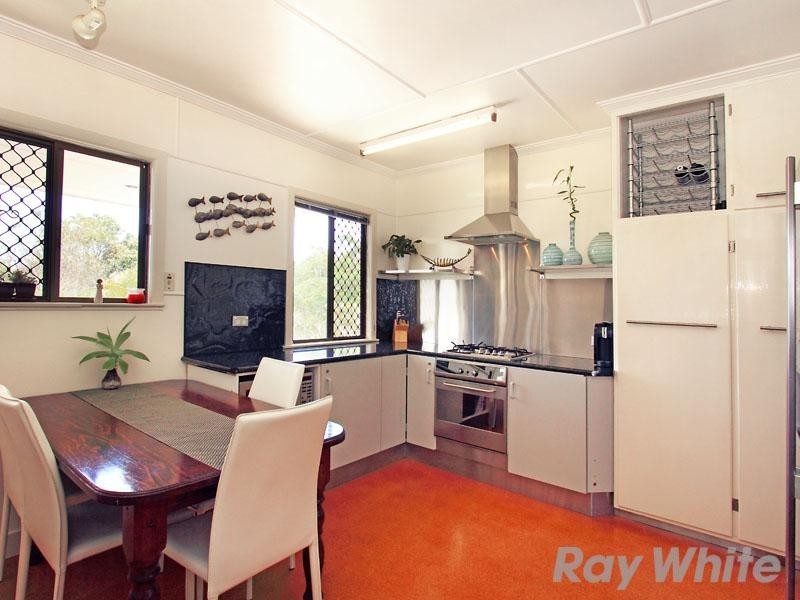 35 Sheehy Street, Stafford QLD 4053