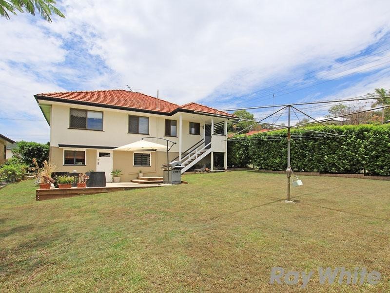 35 Sheehy Street, Stafford QLD 4053