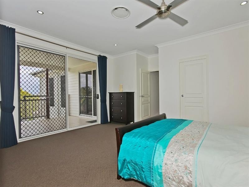 Wavell Heights QLD 4012