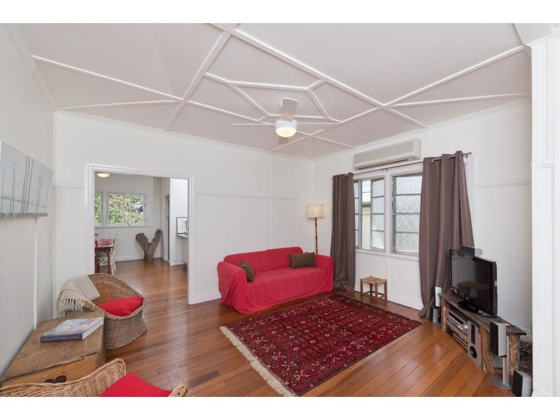 18 Moree Street, Kedron QLD 4031