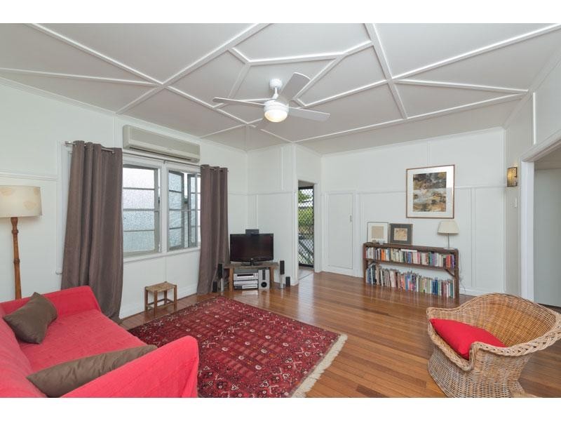 18 Moree Street, Kedron QLD 4031