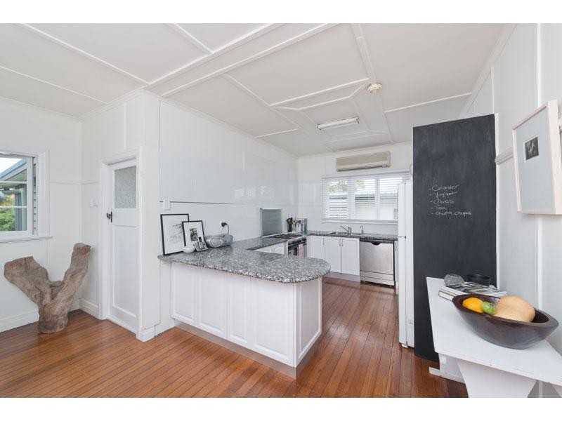 18 Moree Street, Kedron QLD 4031