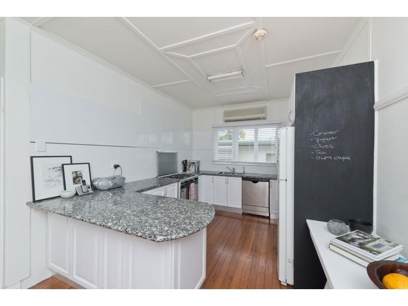 18 Moree Street, Kedron QLD 4031