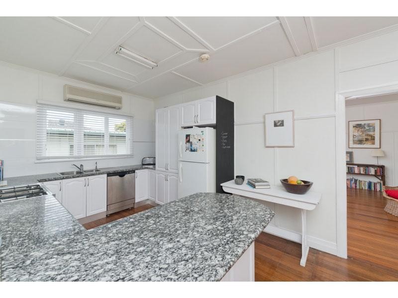 18 Moree Street, Kedron QLD 4031