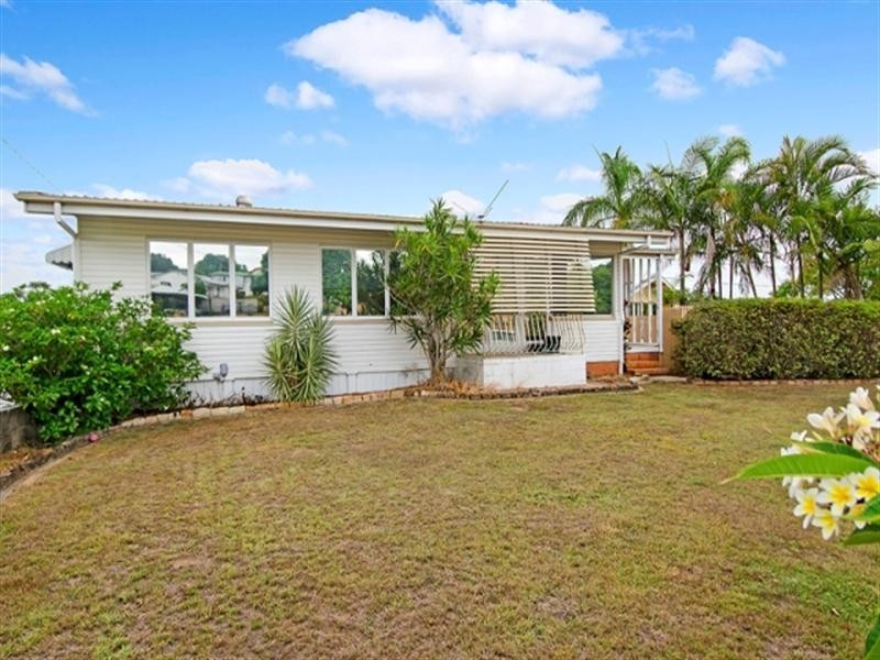 7 Winton Street, Stafford Heights QLD 4053