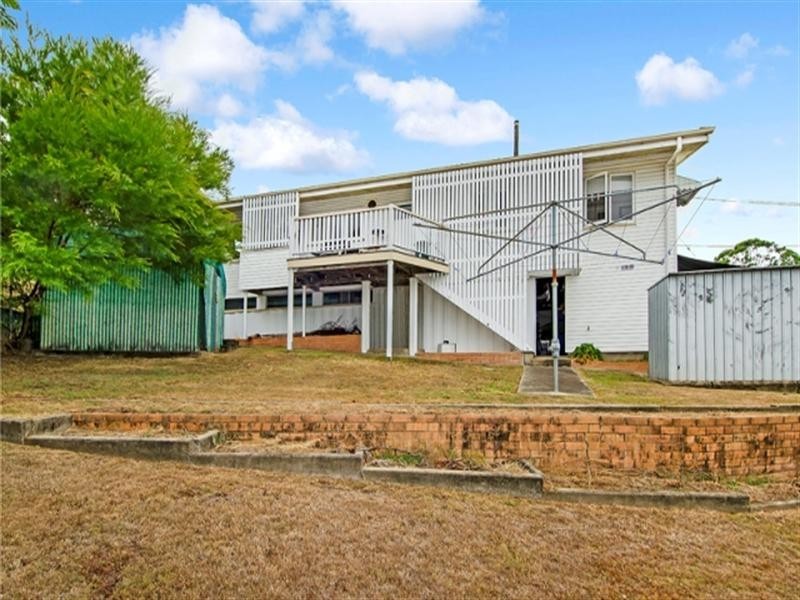 7 Winton Street, Stafford Heights QLD 4053