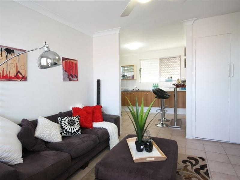 2/16 Figgis Street, Kedron QLD 4031