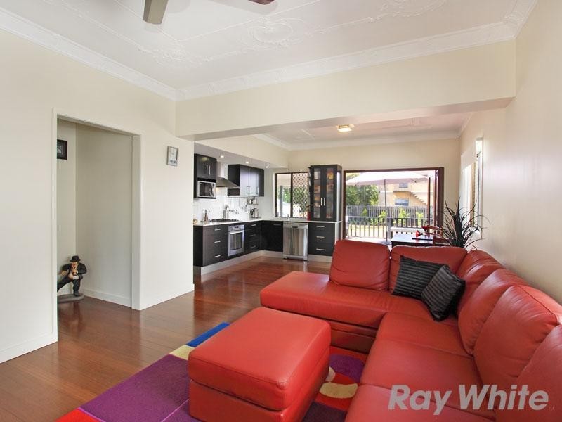 43 Edinburgh Castle Road, Kedron QLD 4031