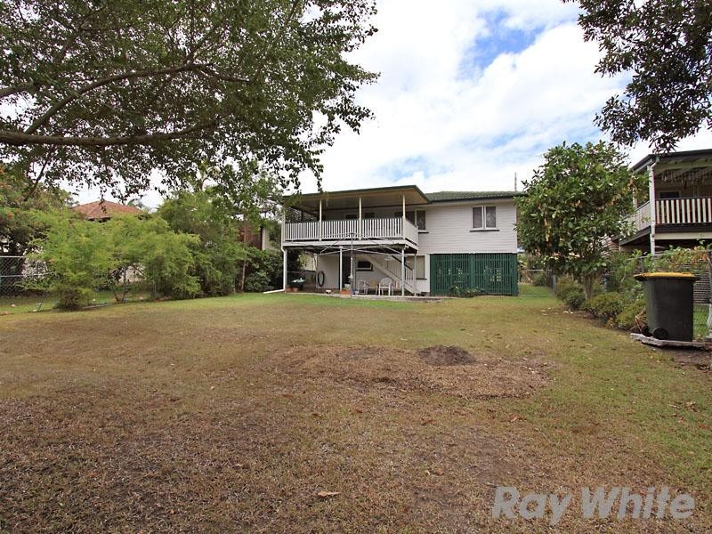 23 Gatwick Street, Stafford Heights QLD 4053