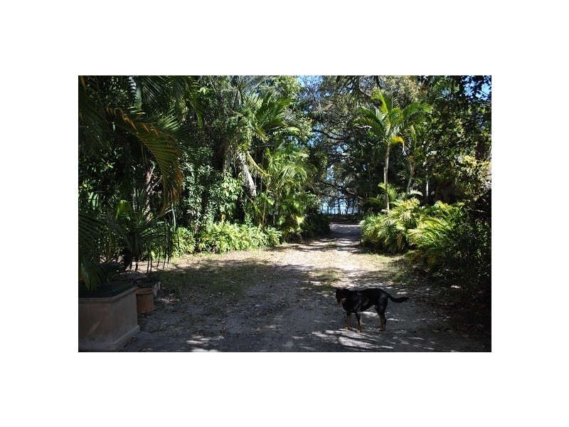 23 Kooringal Esplanade, Kooringal QLD 4025