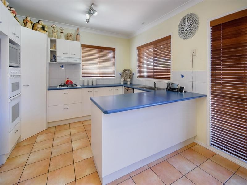 53 College Street, Hamilton QLD 4007