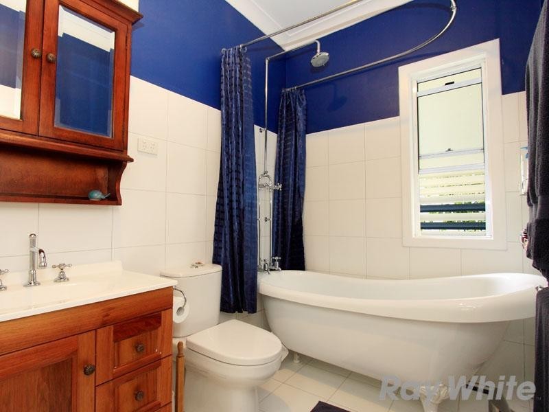 26 Lawley Street, Kedron QLD 4031