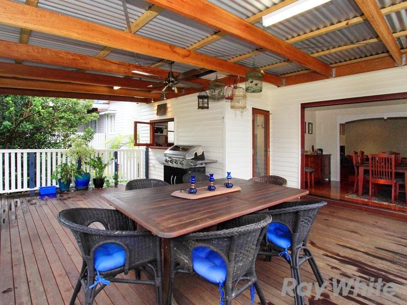 26 Lawley Street, Kedron QLD 4031