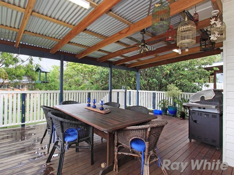 26 Lawley Street, Kedron QLD 4031