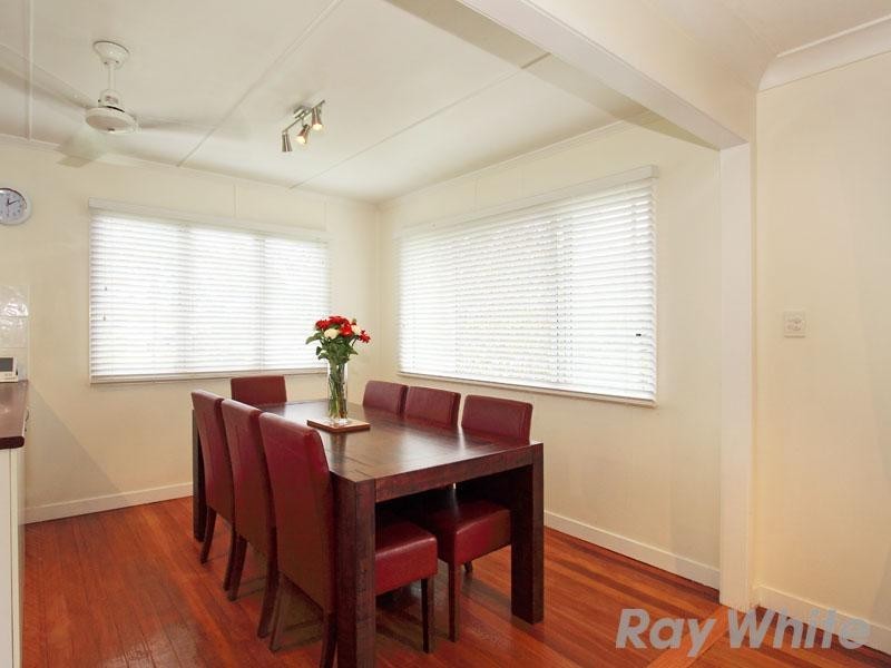 78 Falkirk Street, Stafford Heights QLD 4053