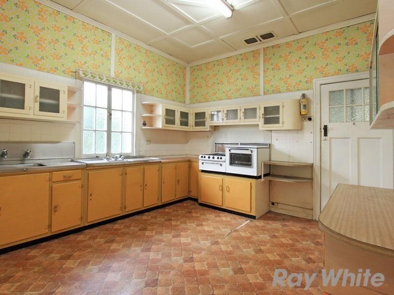 10 Adele Street, Kedron QLD 4031