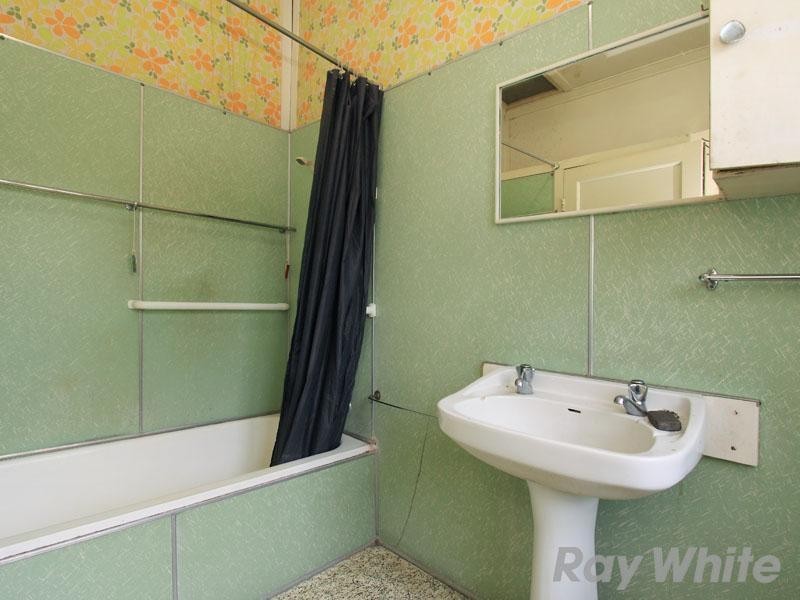 10 Adele Street, Kedron QLD 4031