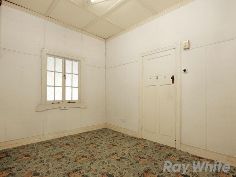 10 Adele Street, Kedron QLD 4031