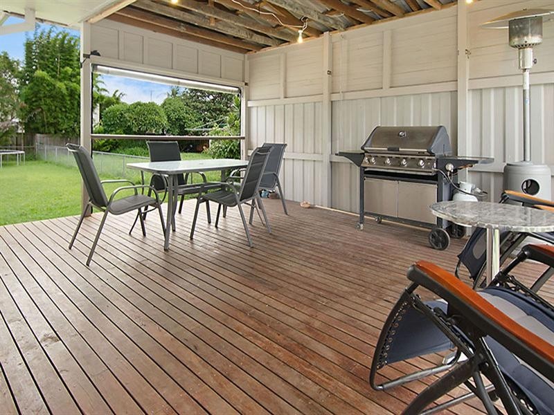 64 Taylor Street, Wavell Heights QLD 4012