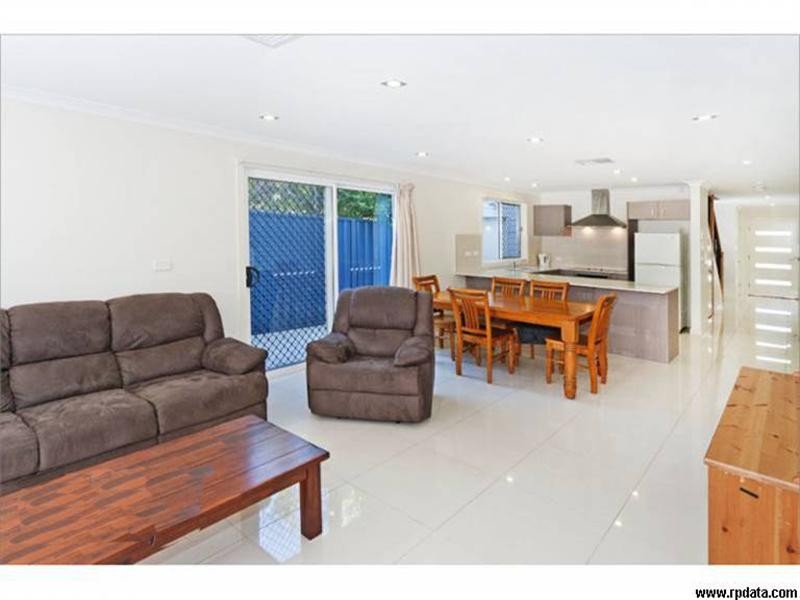 14 Lucy Street, Albion QLD 4010