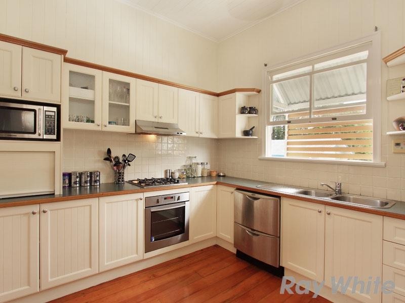 31 Fifth Avenue, Kedron QLD 4031