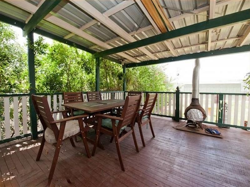 89 Raceview Avenue, Hendra QLD 4011