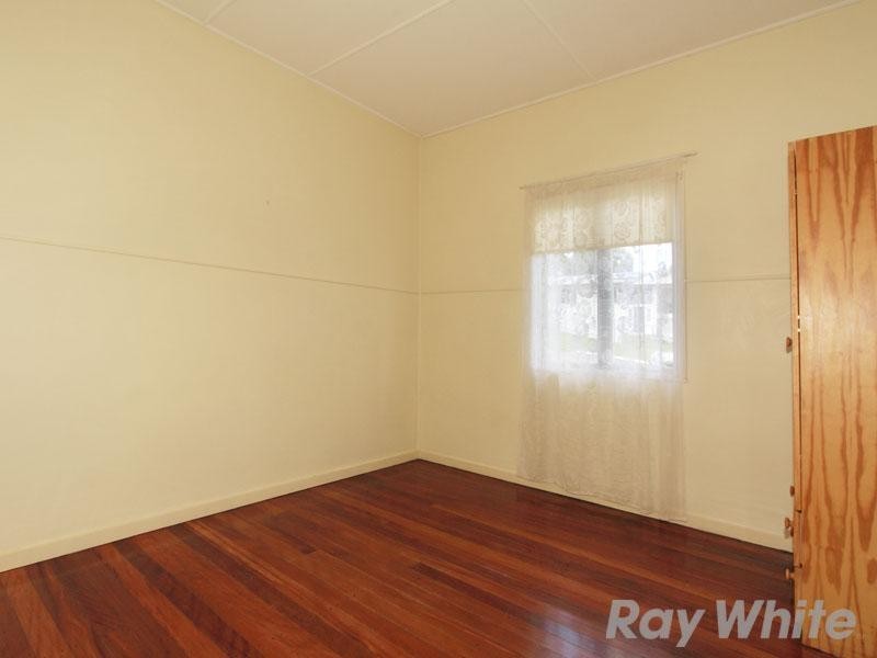 271 Kitchener Road, Stafford Heights QLD 4053