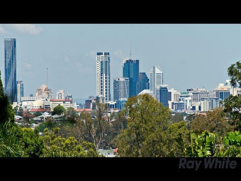 37 Dunedoo Street, Stafford QLD 4053