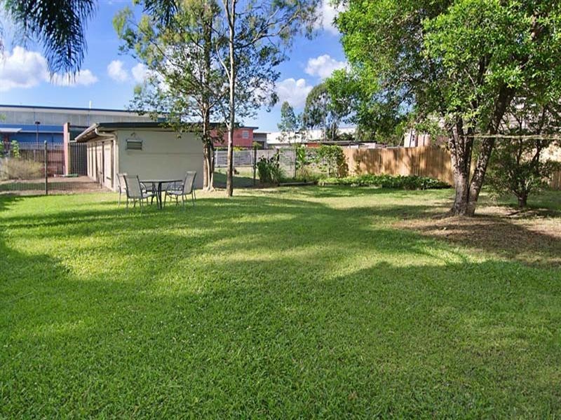 12 Gadara Street, Hendra QLD 4011