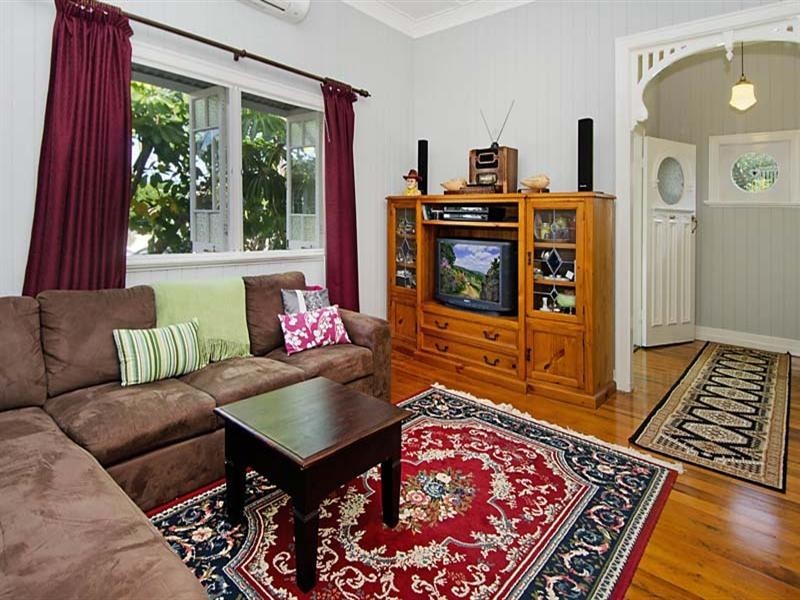 12 Gadara Street, Hendra QLD 4011