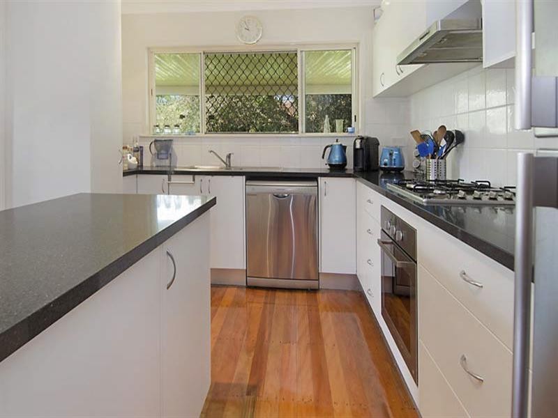 8 Julia Street, Wavell Heights QLD 4012