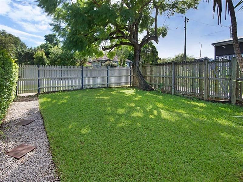 8 Julia Street, Wavell Heights QLD 4012