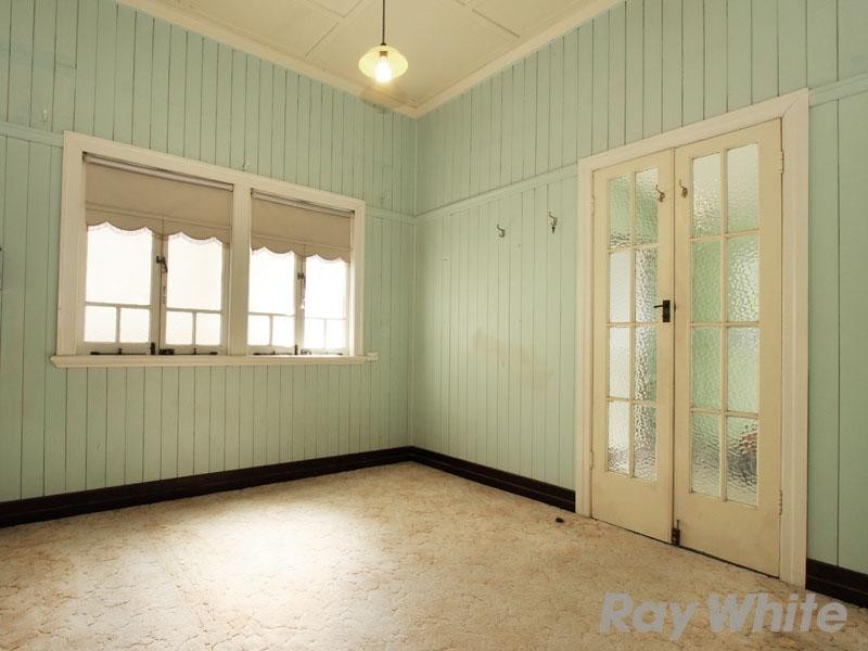 90 Edmondstone Street, Newmarket QLD 4051