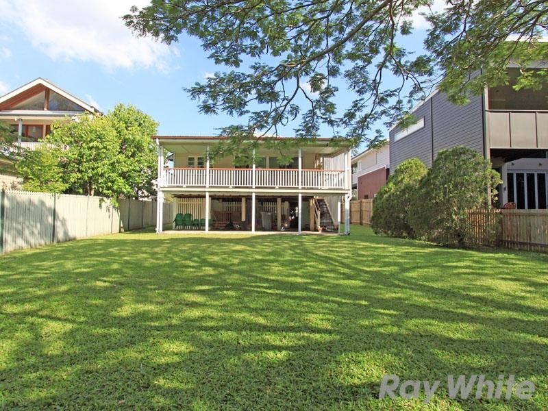 90 Edmondstone Street, Newmarket QLD 4051