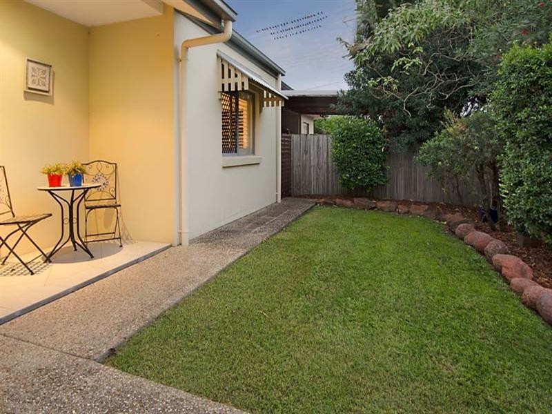 39 Webster Avenue, Hendra QLD 4011