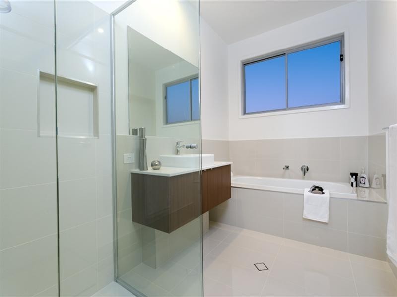 75 Highlands Street, Wavell Heights QLD 4012