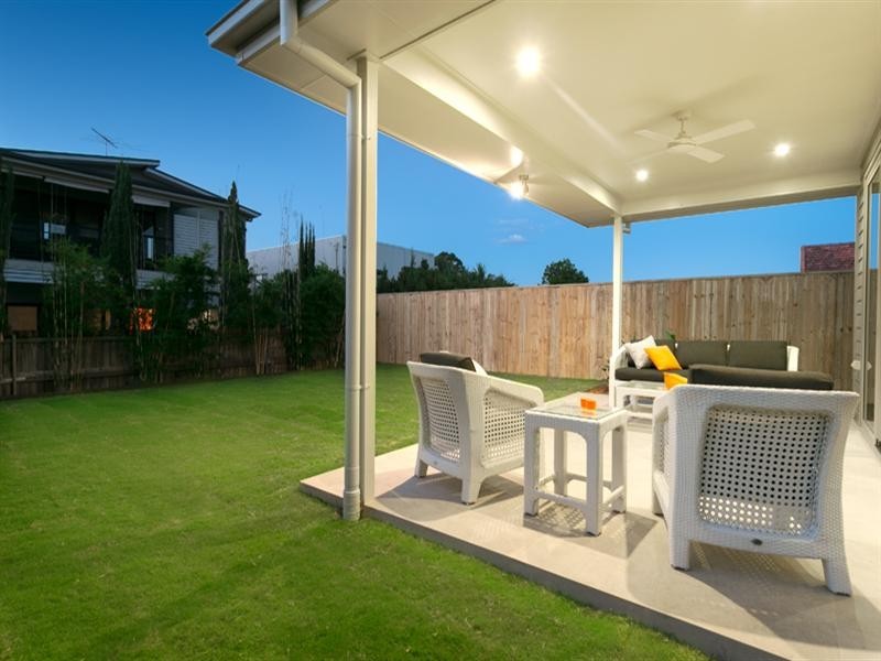 75 Highlands Street, Wavell Heights QLD 4012