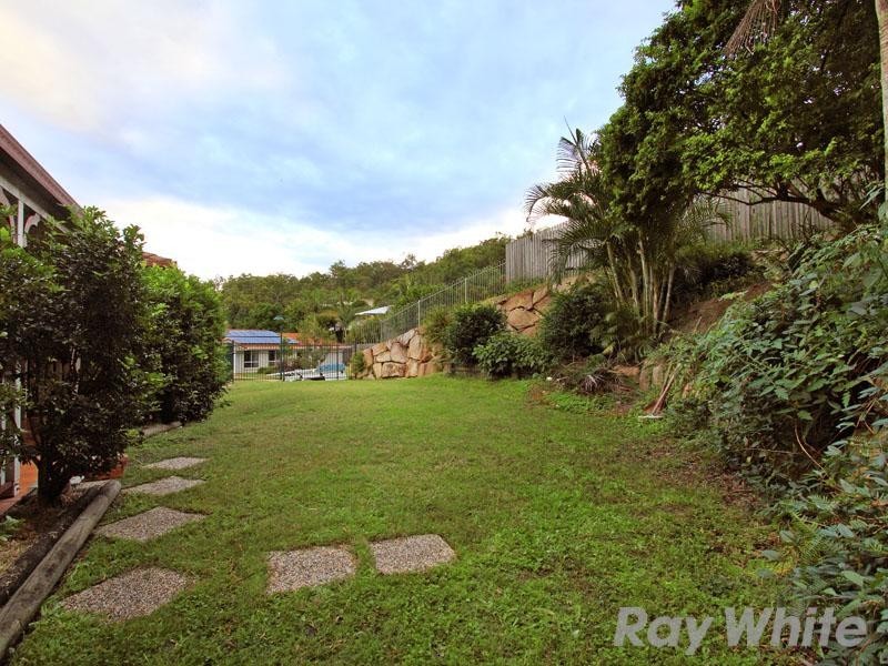 59 Greenock Place, Ferny Grove QLD 4055