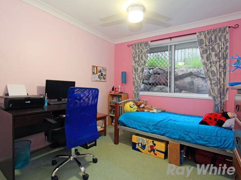 59 Greenock Place, Ferny Grove QLD 4055